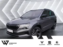 Grau Gebraucht 2025 Skoda Karoq SportLine SUV | 44.549 € (Teuer)
