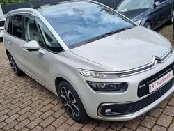 Lackierung sable/metallic klar Gebraucht 2019 Citroën C4 SpaceTourer Shine Van / Kleinbus | 17.250 € (Fairer Preis)