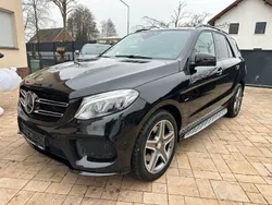 Obsidianschwarz metalliclack Gebraucht 2016 Mercedes GLE500 AMG SUV | 27.900 € (Guter Preis)