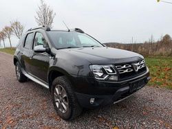 Schwarz Gebraucht 2015 Dacia Duster Lauréate Van / Kleinbus | 8.125 € (Guter Preis)
