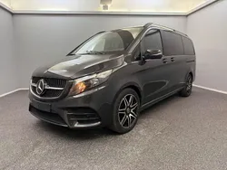 Grau Gebraucht 2022 Mercedes V250 AMG line Van / Kleinbus | 48.999 € (Superpreis)