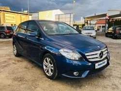 Mercedes B200