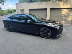 Schwarz Gebraucht 2022 Toyota Mirai Limousine | 19.999 € (Fairer Preis)