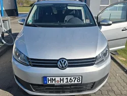 Grau Gebraucht 2012 VW Touran Trendline Van / Kleinbus | 10.500 € (Teuer)