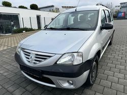 Grau Gebraucht 2008 Dacia Logan MCV Lauréate Kombi | 1.490 € (Superpreis)