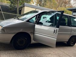 Silber Gebraucht 2001 Lancia Zeta Van / Kleinbus | 2.650 €