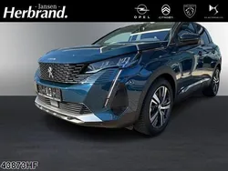 Lackierung blau celebes/metall Gebraucht 2022 Peugeot 3008 Allure SUV | 25.599 € (Fairer Preis)