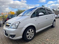 Silber Gebraucht 2010 Opel Meriva OPC Van / Kleinbus | 3.699 € (Fairer Preis)