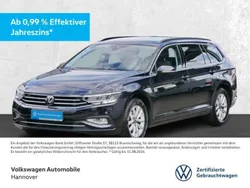 Deep black perleffekt Gebraucht 2023 VW Passat Business Kombi | 30.470 € (Guter Preis)