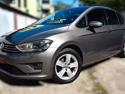 Grau Gebraucht 2014 VW Golf Sportsvan Comfortline Van / Kleinbus | 7.900 € (Fairer Preis)
