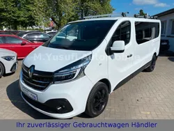 Weiß Gebraucht 2020 Renault Trafic Life Van | 22.990 € (Teuer)