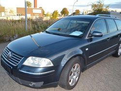 Grau Gebraucht 2003 VW Passat Comfortline Kombi | 1.550 € (Guter Preis)