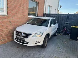 Weiß Gebraucht 2010 VW Tiguan Freestyle SUV | 6.800 € (Guter Preis)