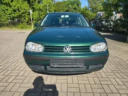 Grün Gebraucht 2000 VW Golf IV Edition Limousine | 2.499 € (Guter Preis)