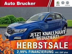 Blau Gebraucht 2021 VW T-Roc Sport SUV | 27.440 € (Etwas zu teuer)