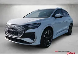 Gletscherweiß metallic Gebraucht 2022 Audi Q4 e-tron Ambiente SUV | 30.980 € (Fairer Preis)