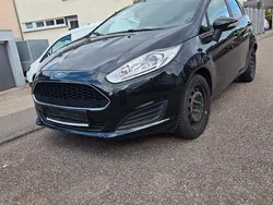 Schwarz Gebraucht 2016 Ford Fiesta SYNC Edition Kleinwagen | 5.500 € (Fairer Preis)