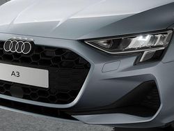Grau Gebraucht 2024 Audi A3 Sportback Kleinwagen | 32.199 € (Fairer Preis)