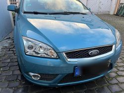 Grün Gebraucht 2008 Ford Focus Cabriolet Titanium Cabrio | 1.450 €