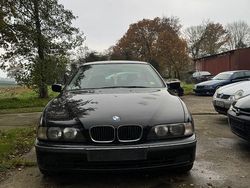 Schwarz Gebraucht 2000 BMW 520 Limousine | 1.650 € (Etwas zu teuer)