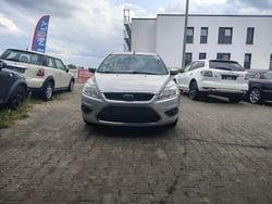 Silber Gebraucht 2008 Ford Focus Style Kombi | 2.000 € (Guter Preis)