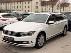 Weiß Gebraucht 2016 VW Passat Kombi | 12.999 € (Guter Preis)