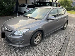 Grau Gebraucht 2011 Hyundai i30 Classic Limousine | 2.200 € (Guter Preis)