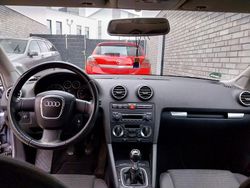 Silber Gebraucht 2006 Audi A3 Sport Limousine | 8.500 €