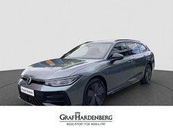 Schwarz Neu 2025 VW Passat R-line Limousine | 65.900 €
