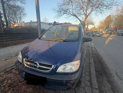 Blau Gebraucht 2003 Opel Zafira Van / Kleinbus | 1.500 €
