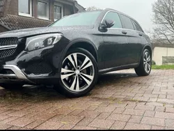Schwarz Gebraucht 2016 Mercedes GLC220 SUV | 22.499 € (Superpreis)