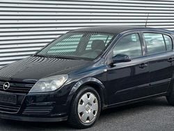 Schwarz Gebraucht 2005 Opel Astra Edition Limousine | 900 € (Superpreis)