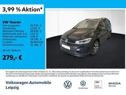 Deep black perleffekt Gebraucht 2022 VW Touran Highline Van / Kleinbus | 30.970 € (Fairer Preis)