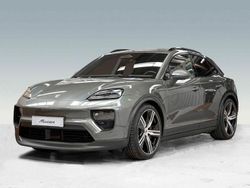 Gruen Neu 2025 Porsche Macan SUV | 118.074 € (Teuer)