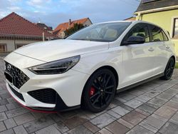 Weiß Gebraucht 2021 Hyundai i30 N Performance Limousine | 29.000 €