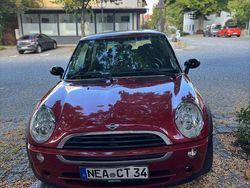 Rot Gebraucht 2006 Mini ONE Seven Kleinwagen | 3.500 € (Fairer Preis)