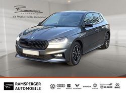 Grau (graphitegrau metallic/blackmagic perle) Gebraucht 2025 Skoda Fabia Monte Carlo Limousine | 22.890 € (Fairer Preis)