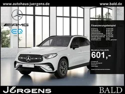 Weiss polarweiss Gebraucht 2024 Mercedes GLC300e AMG SUV | 63.690 € (Fairer Preis)