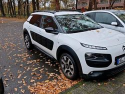 Weiß Gebraucht 2016 Citroën C4 Cactus Kleinwagen | 8.500 €