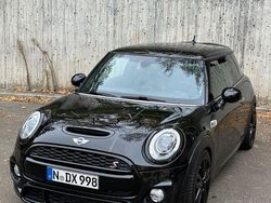 Schwarz Gebraucht 2015 Mini Cooper S Kleinwagen | 17.900 € (Fairer Preis)