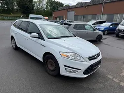 Weiß Gebraucht 2010 Ford Mondeo Kombi | 999 € (Guter Preis)