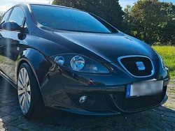 Schwarz Gebraucht 2006 Seat Altea Van / Kleinbus | 3.100 € (Fairer Preis)