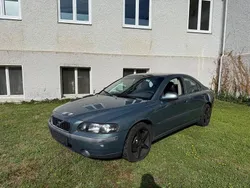 Grün Gebraucht 2002 Volvo S60 Limousine | 1.500 € (Guter Preis)