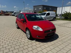 Rot Gebraucht 2009 Fiat Grande Punto Kleinwagen | 2.999 € (Fairer Preis)
