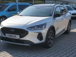 Moondustsilber metallic Gebraucht 2024 Ford Focus Active X Kombi | 30.980 € (Teuer)