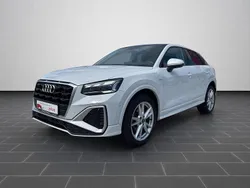 Gletscherweiß metallic (metallic) Gebraucht 2023 Audi Q2 Ambiente SUV | 28.950 € (Fairer Preis)