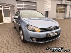 Blau Gebraucht 2010 VW Golf VI Team Kleinwagen | 6.999 € (Etwas zu teuer)