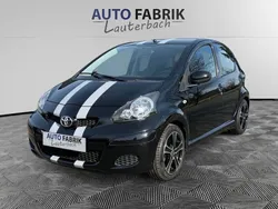 Schwarz Gebraucht 2010 Toyota Aygo Cool Kleinwagen | 4.590 € (Teuer)