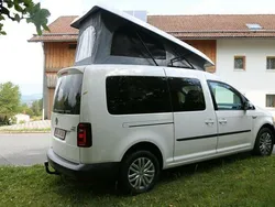 Weiß Gebraucht 2018 VW Caddy Maxi California Van / Kleinbus | 29.900 €