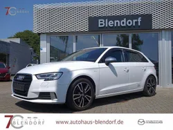 Weiß Gebraucht 2020 Audi A3 Sportback Sport Limousine | 21.750 € (Fairer Preis)